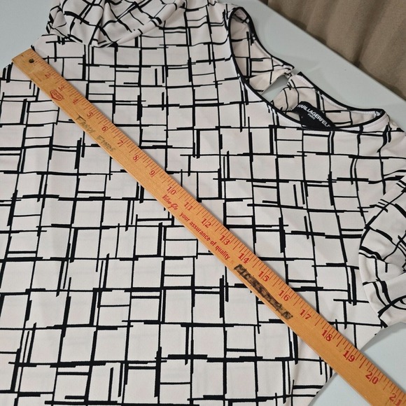 Karl Lagerfeld Womens Long Sleeve Blouse Size Medium White Black Check Career - Picture 9 of 12